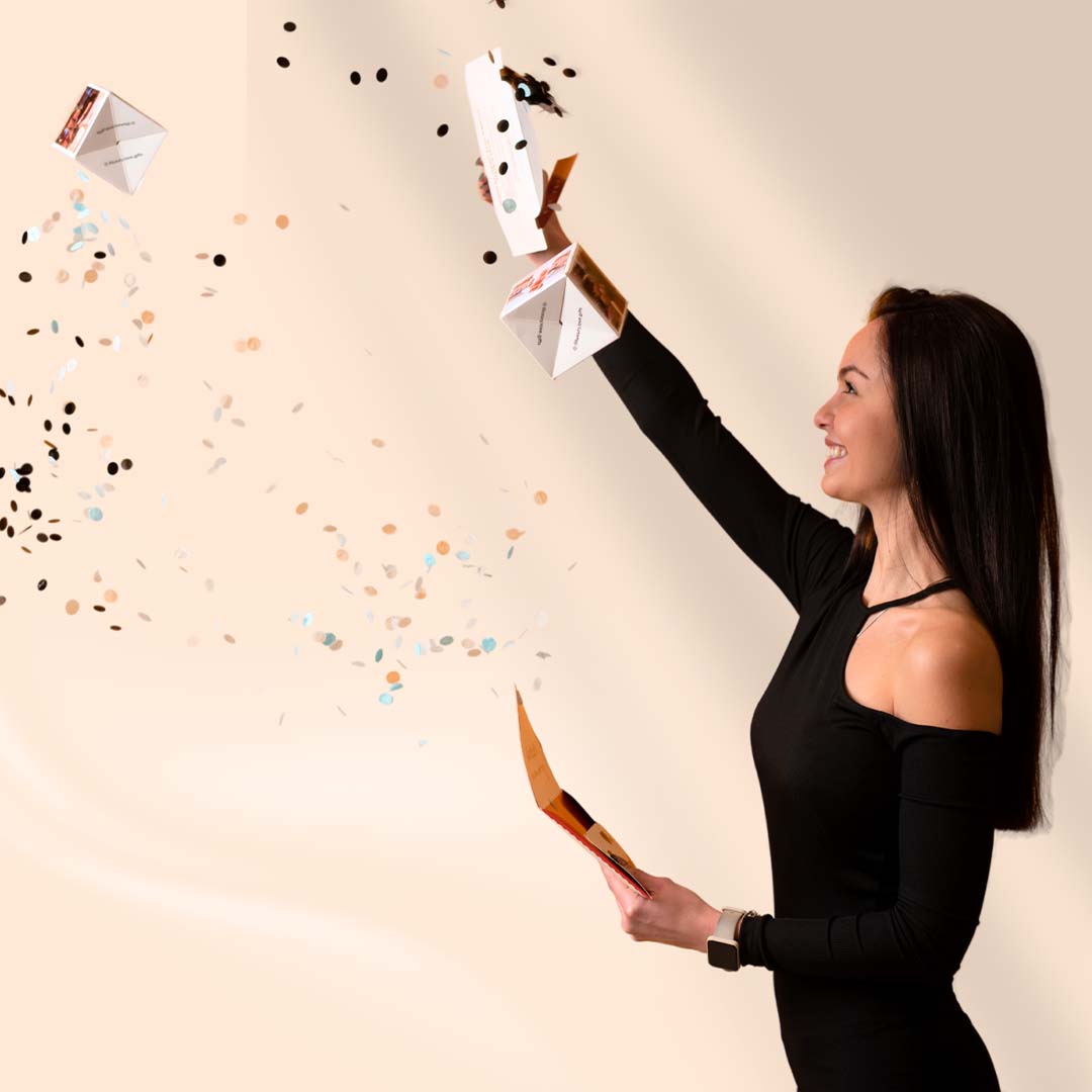 Scrisoare Explozivă cu 8 Poze Preferate